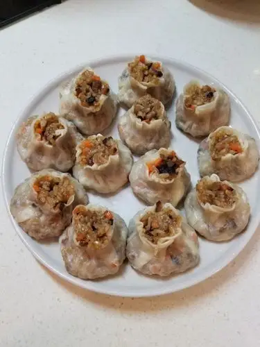 lilime做的猪肉春笋糯米烧麦