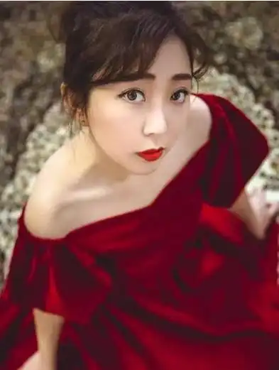 还记得小李飞刀恶霸龙小云吗张辰如今长成大美人