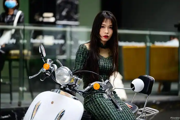 尼康尼克尔z70200mmf28vrs实拍样张