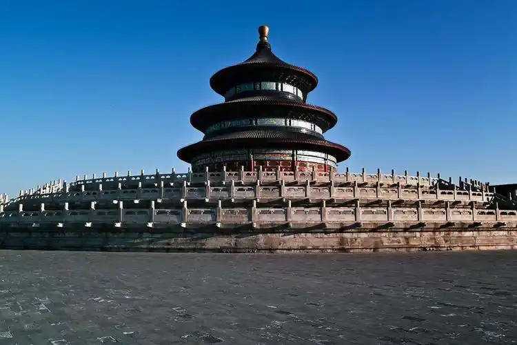 天坛就是最具代表性的建筑.