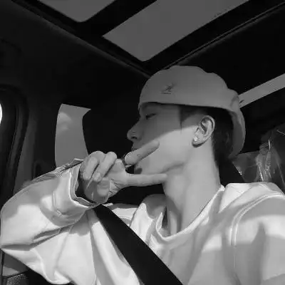 男头黑白真人头像高冷帅气图片_男生头像_头像屋