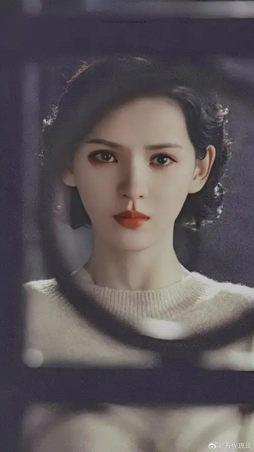 张予曦浓颜系列壁纸