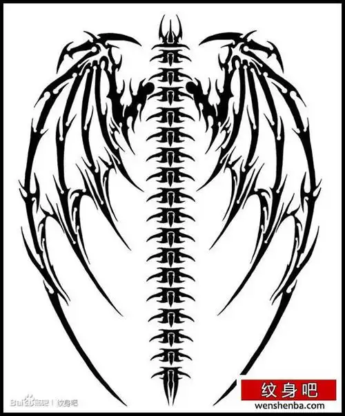 背部超酷的满背图腾翅膀纹身图案