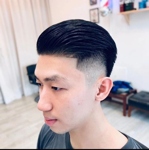 潮流男士锅盖头发型图片(2019韩版男士纹理烫发型图片)