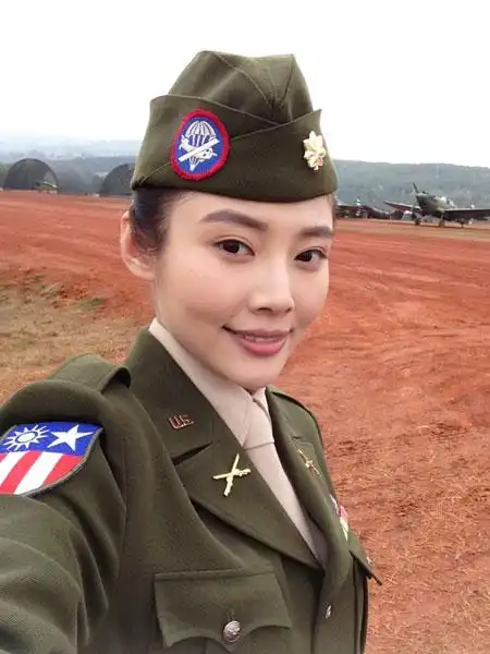 徐冬冬《第一伞兵队》剧照