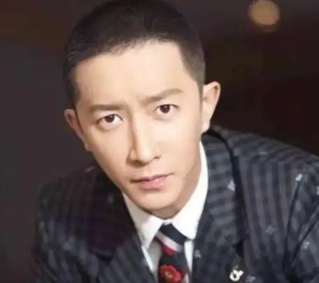 男生最帅9毫米圆寸头发型