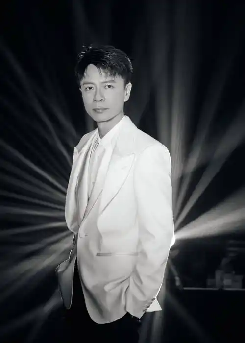 声生不息金曲盛典李克勤惊喜改编她来听我的演唱会港乐之旅完美收官