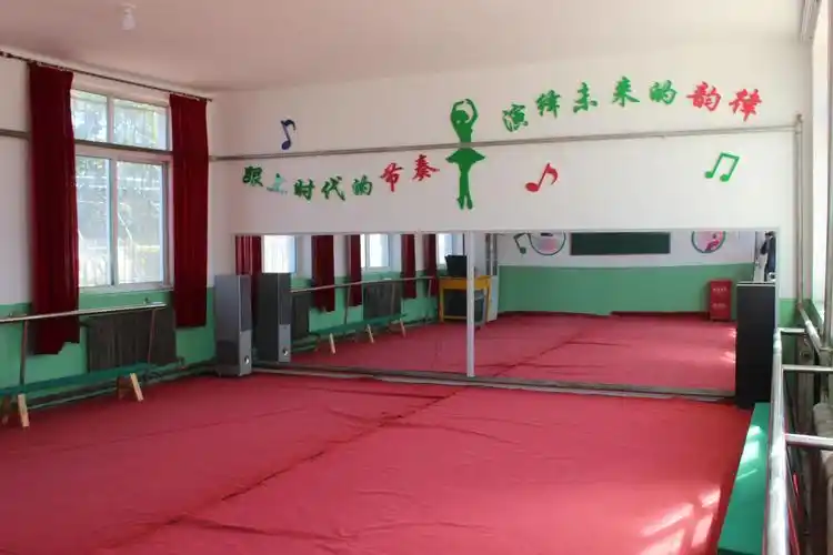 这是孩子们的舞蹈教室!