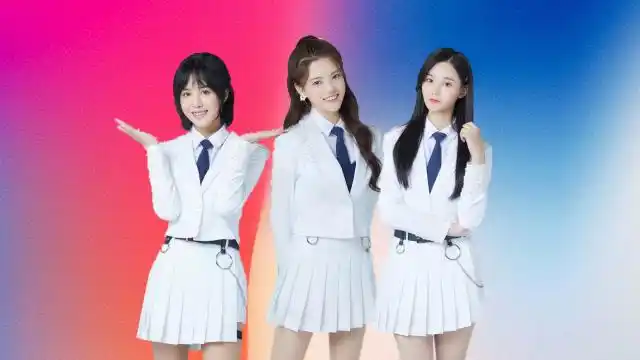 创造营2020:妹妹们上班换上白色训练服了,u1s1还挺好看的