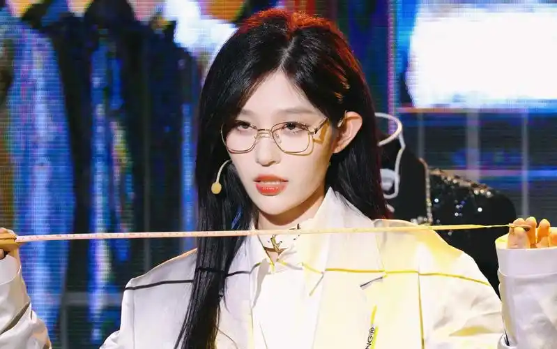 【snh48 王奕】230204 终极任务b版公演首演 look out