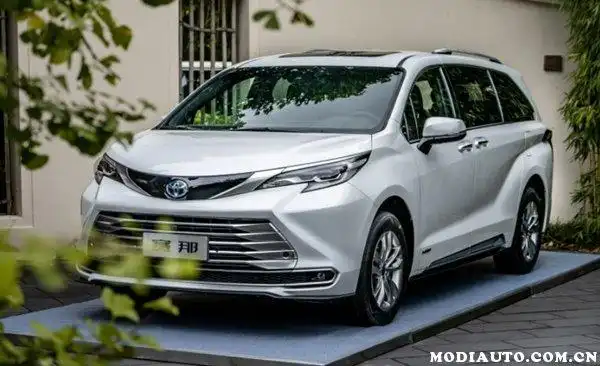 丰田塞纳7座商务车价格,丰田塞纳油电混合七座商务车落地价-无敌电动