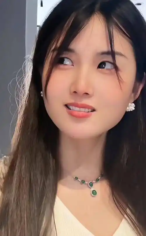 网红"一笑倾城"患癌住院,评论区留言感人肺腑:心里有苦跟哥说_网友