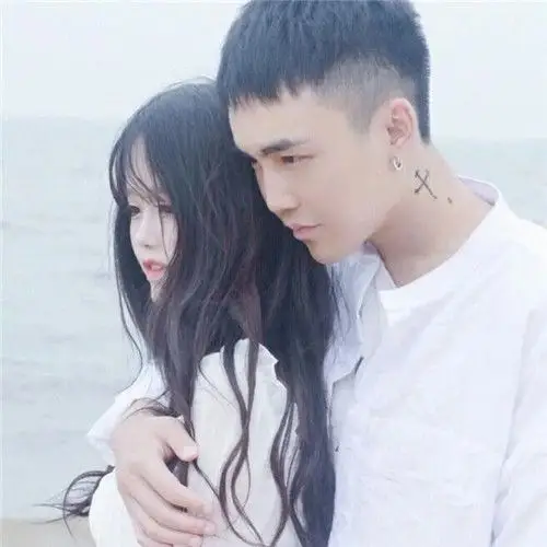 精品双人情头成对真实,全网极品高清独一无二的-情侣头像