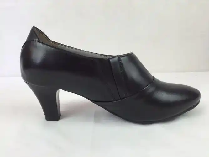 07a女春秋常服皮鞋