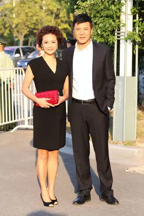 奚望之母茹萍:挽救过女儿的婚姻,现在她的心最痛_生活_母亲_演艺事业