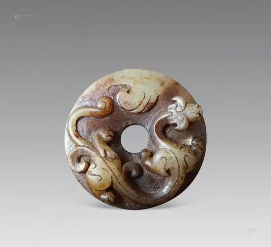 0228 和田玉雕螭龙纹错金圆形剑饰