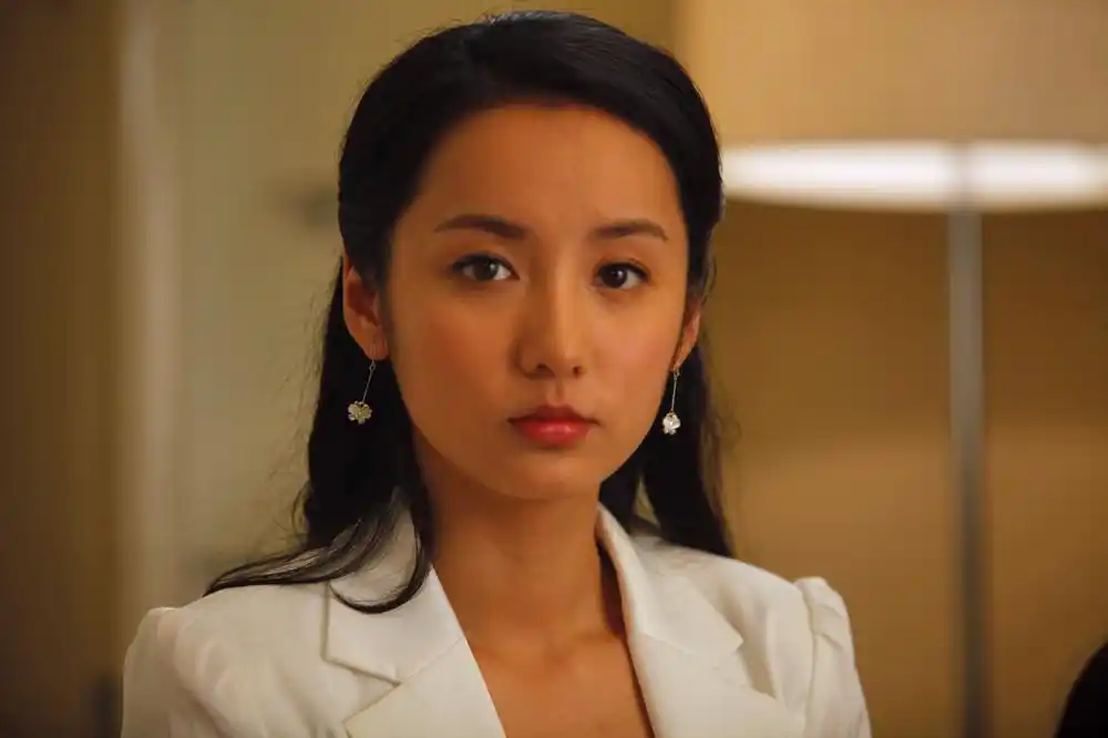 一组关于女神吕一和孙莉的照片,你更喜欢谁?