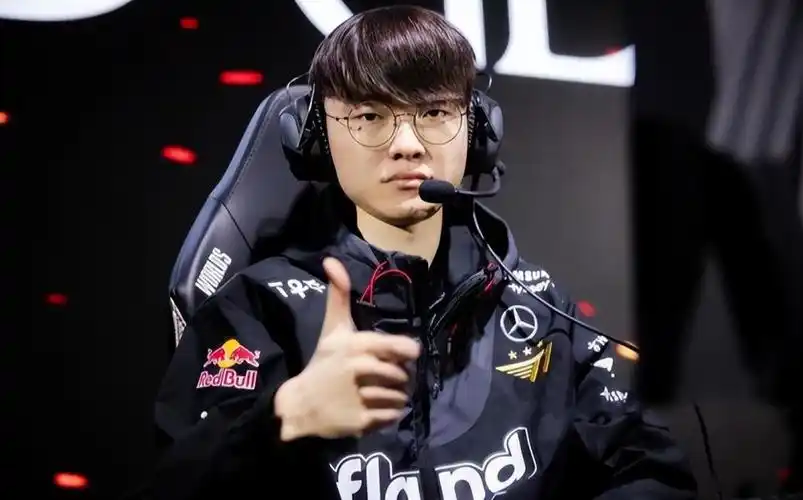 lpl难以翻越的大山t1夺冠faker成就四冠无遗憾