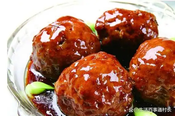 中国餐饮文化博大精深,各地都有着独具特色的美食.