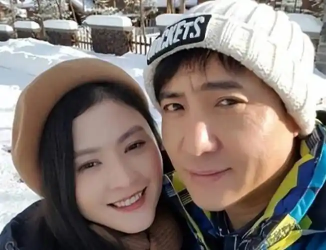沈腾被狗仔曝料疑出轨,与马丽合作,老婆王琦春晚全职盯梢?