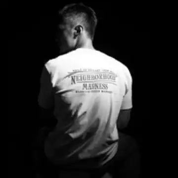 从此世界与我无关,男生头像图片-回车桌面