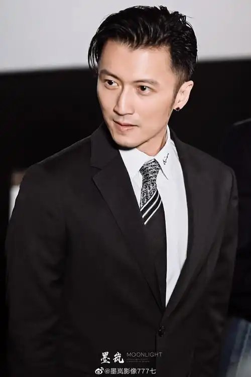 谢霆锋超话#电影怒火重案#谢霆锋北京电影首映礼活动特写生图!