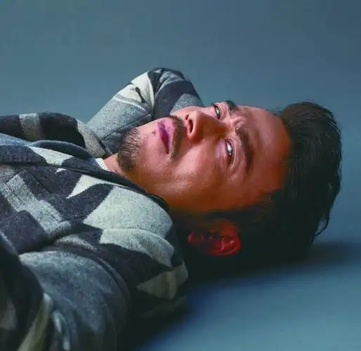 杨烁魅力熟男时尚杂志封面高清图片