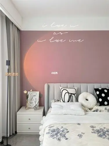 脏粉色主卧房 | 布局和硬装软装搭配细节_卧室_软装_穿搭_梳妆台_枕头