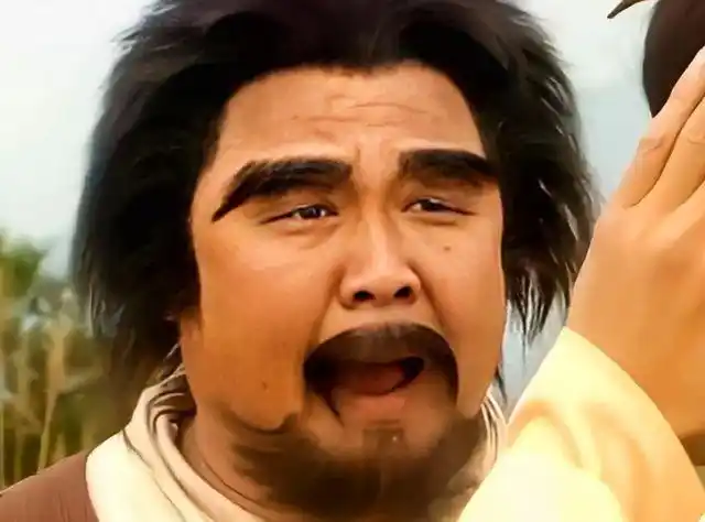 8位香港黄金配角晚年:周伯通瘦60斤,胖头陀成保安,他胖到272斤