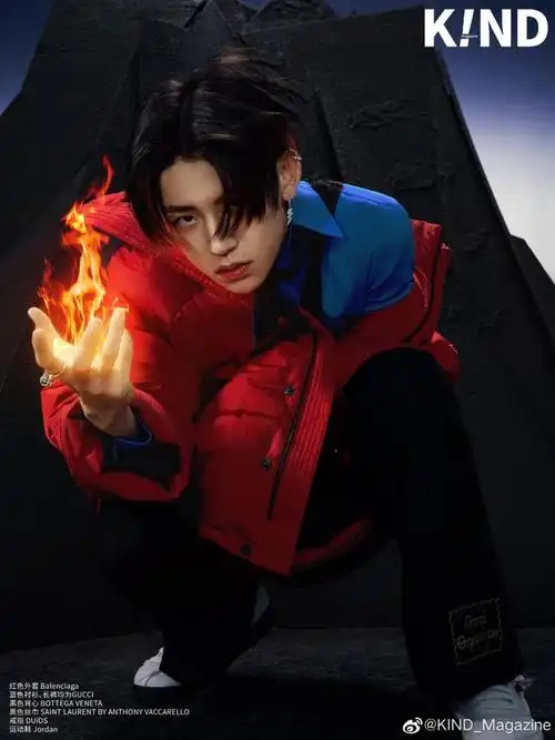 小鬼王琳凯 x k!nd magazine封面,羊角脏辫发型潮酷