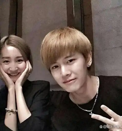 任嘉伦:事业当红选择结婚生子,娶平凡妻子相恋13年恩爱至今