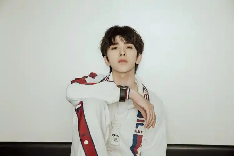 fila发布会代言人蔡徐坤 - 堆糖,美图壁纸兴趣社区