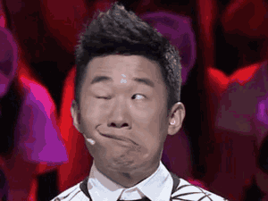 如今活跃各大综艺的杨迪曾因长得丑不让上台领奖还好娜姐相助