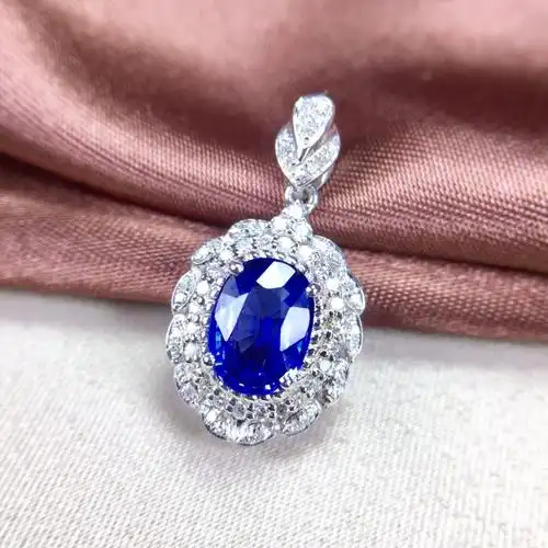 18k金镶天然蓝宝石吊坠