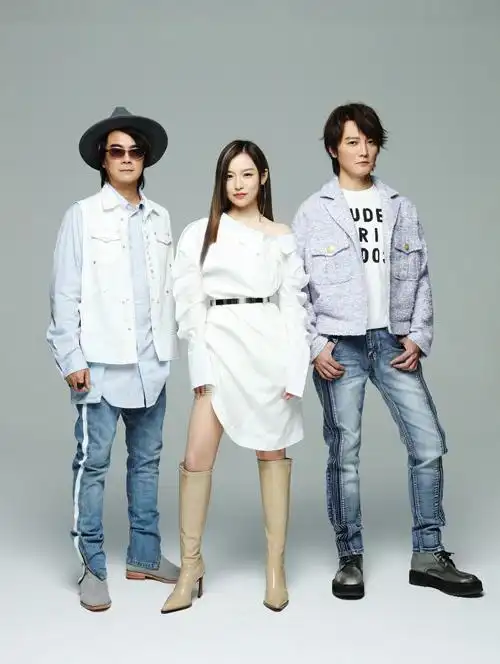 飞儿乐团新专第二波主打爱在蔓延时mv曝光