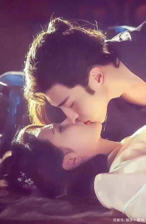 《香蜜》杨紫邓伦美图欣赏,当初看的时候真是虐得肝疼!