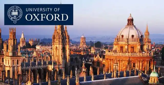 牛津大学,是英语世界中最古老的大学.