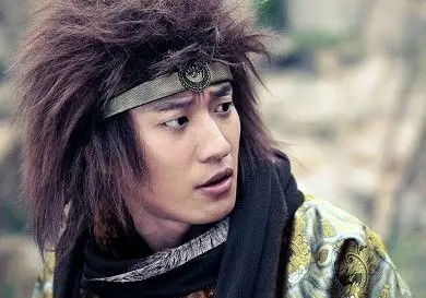 乔任梁敖犬据悉,《春光灿烂猪九妹》的电视剧版本和电影版本都已拍摄