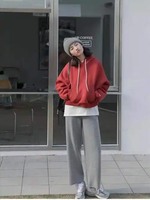 红色卫衣配什么裤子好看,红卫衣怎么穿搭好看