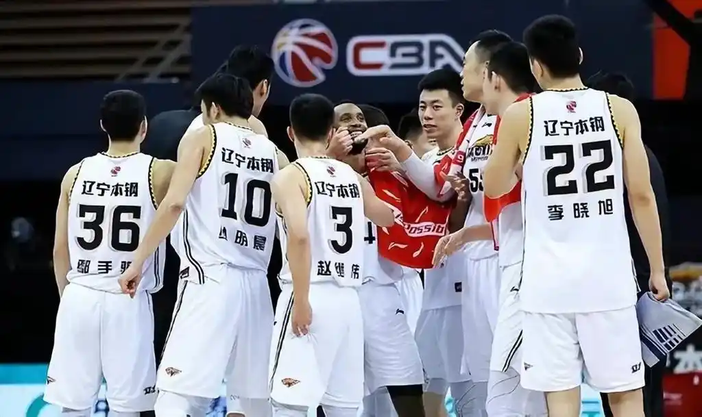 我爱辽篮.#1234我爱辽篮 #辽宁男篮 辽篮只有守住主场抓 - 抖音