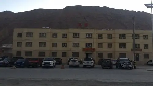 三十里营房至新疆和田地区皮山县