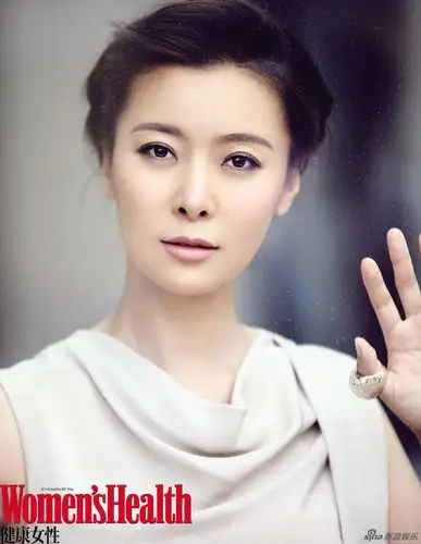 高清图:柯蓝登《健康女性》封面 展现自信女性风采_高清图集_新浪网