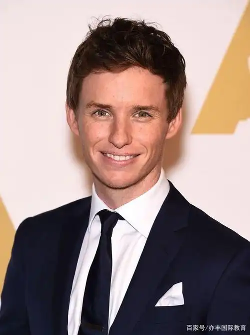 又帅又能打!这些英国男明星原来都是牛剑学霸