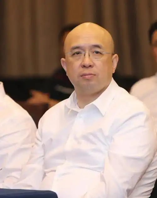 李革|胡润|胡润全球富豪榜|明康德_网易订阅