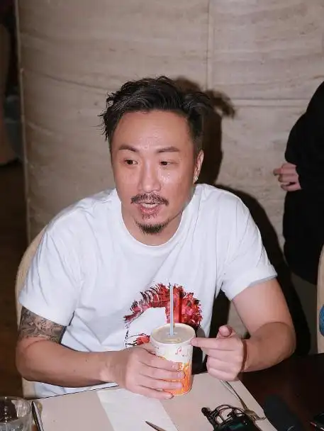 吐槽陈奕迅不会唱歌,邓紫棋飙高音都是瞎喊,郑中基凭什么这么狂