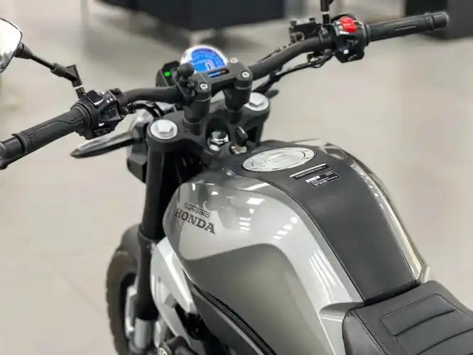 新大洲本田cbf190tr二手摩托车_摩托范_哈罗摩托