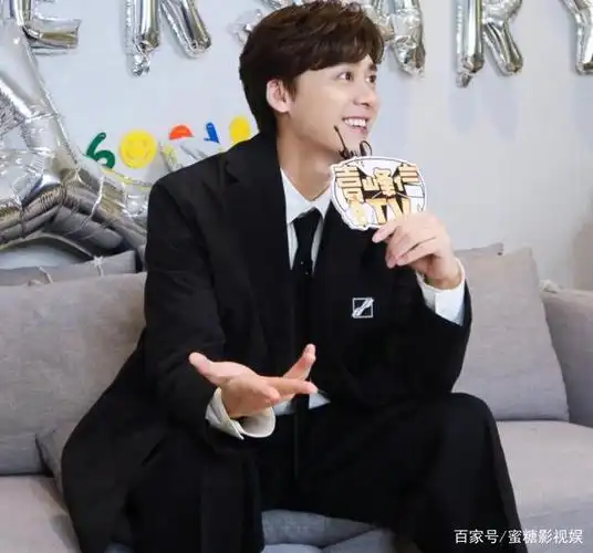 李易峰新采访信息量大2018年不火了的言论再次被扒