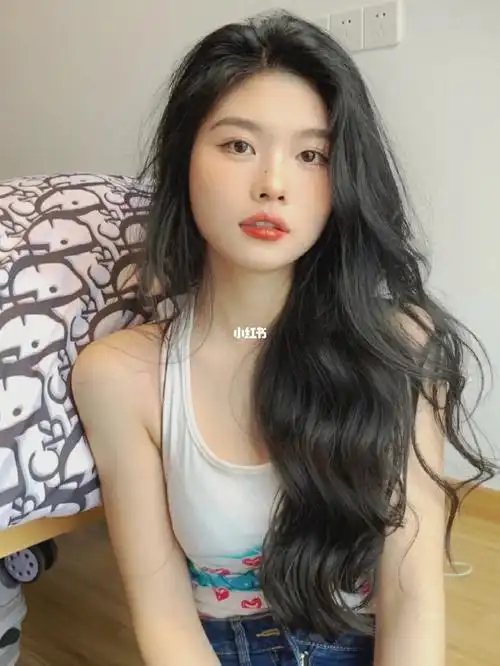 长发复古水波纹大卷烫发