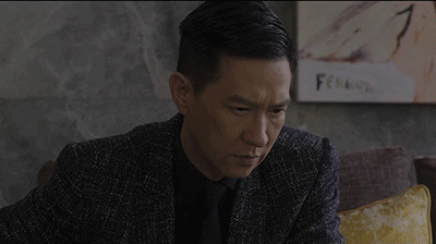 连"阿蓝"(张家辉饰)也话中有话地试探