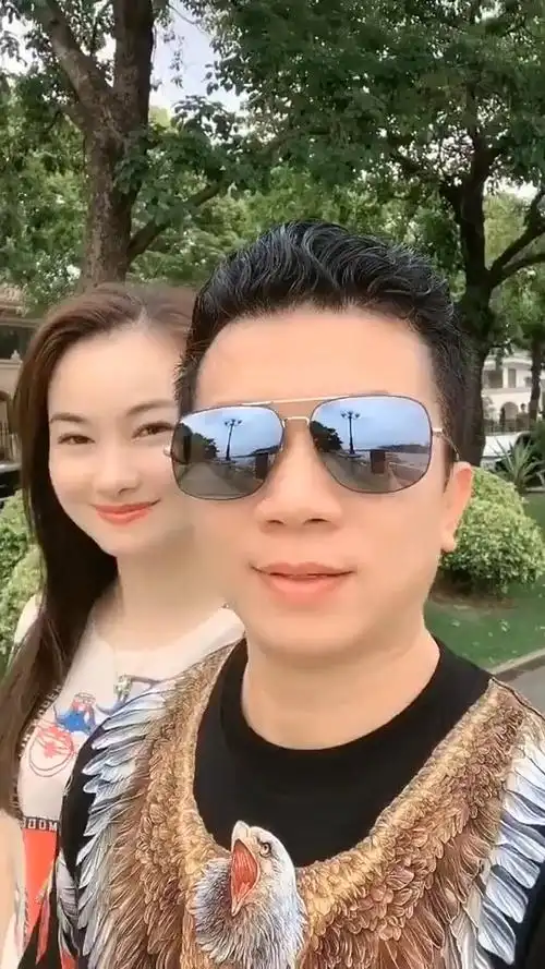 还记得流浪歌手陈星吗结婚了